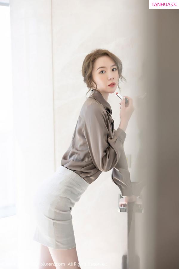 梦心玥  [XiuRen]高清写真图 2021.12.13 No.4331 梦心玥第19张图片